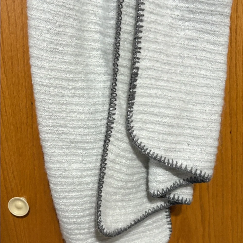Anthropologie‎ chunky ribbed contrast stitching wide wrap scarf